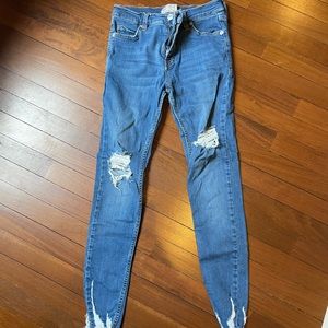 FP HIGH RISE TORN SKINNY JEANS